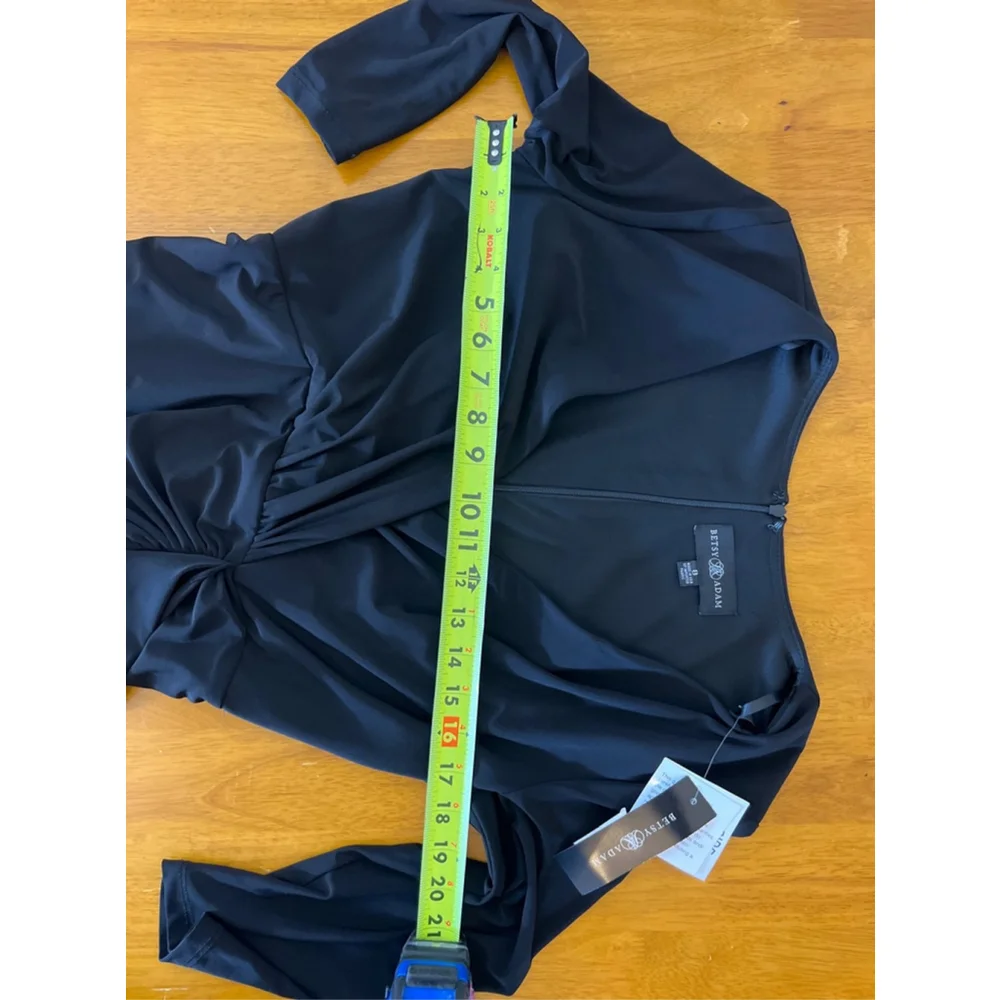 NWT Betsy & Adam
V Neck Ruched Ruffled Gown SZ 8 - Picture 6 of 8